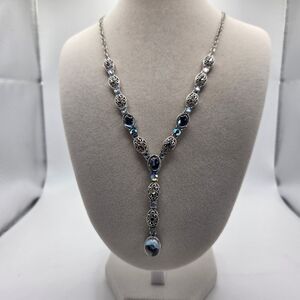 Avon Silver Plated and Blue Glass Cabochon Necklace